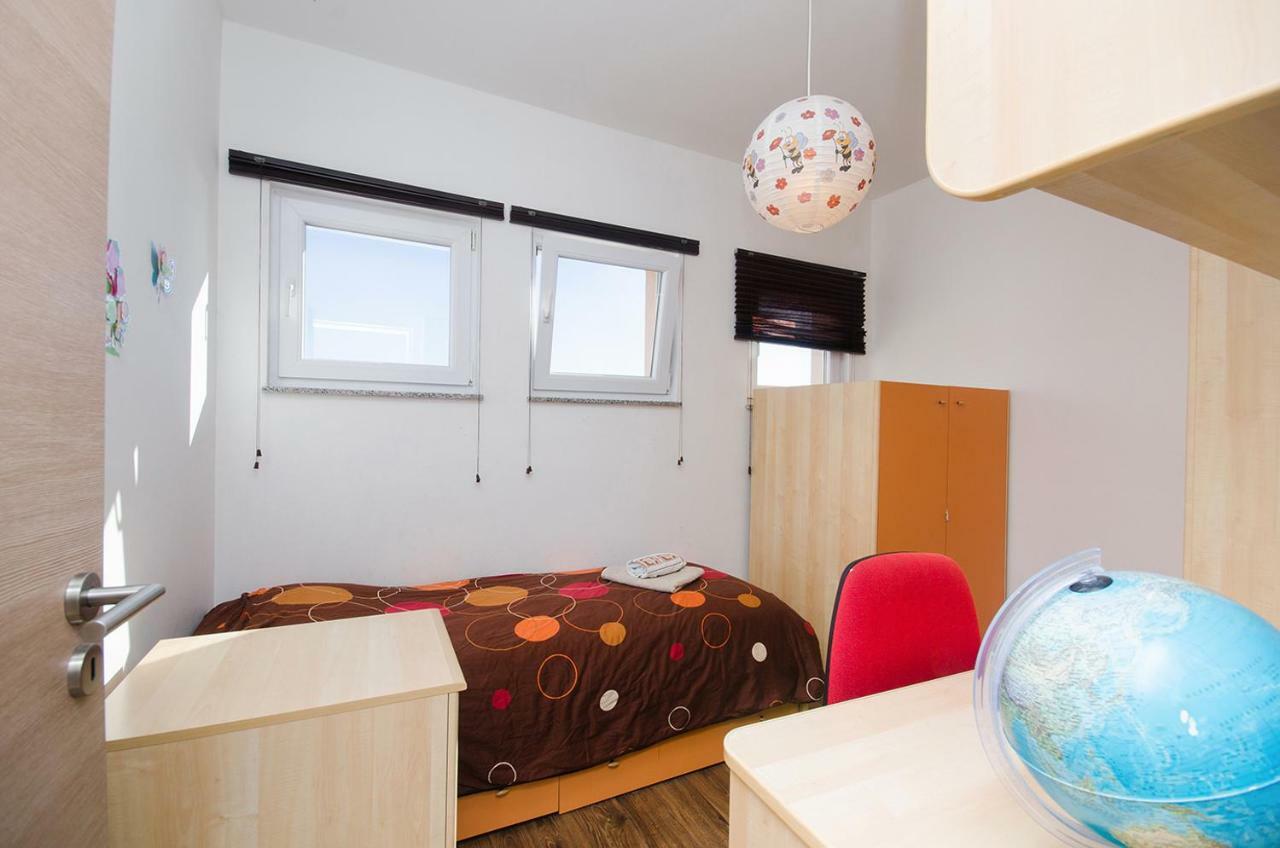 Apartman Korina Sukošan Exteriör bild